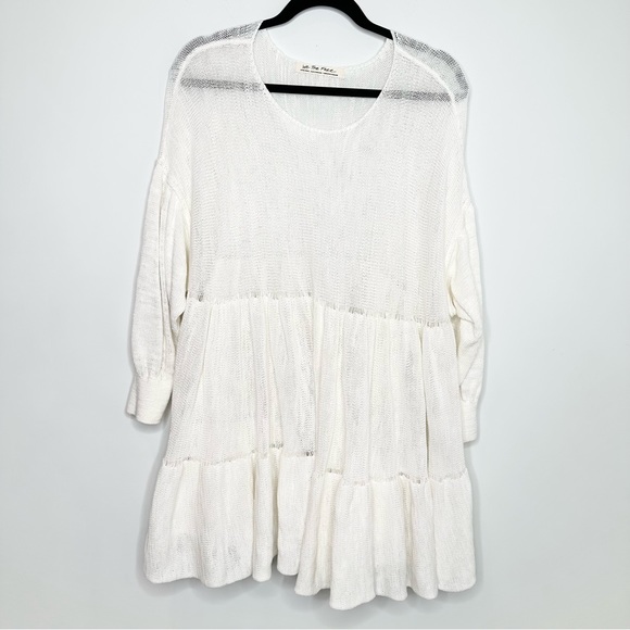 Free People Dresses & Skirts - Free People Oversized White Knit Mini Dress